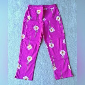 Lily Pulitzer NWOT very pretty daisy pants/capri size 6 cotton
